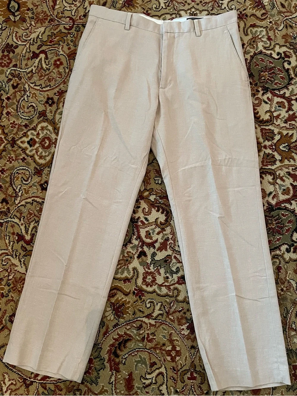 Banana Republic Tailored Fit Coupe Cintree pants. 34x30. Sand khaki. NWOT.